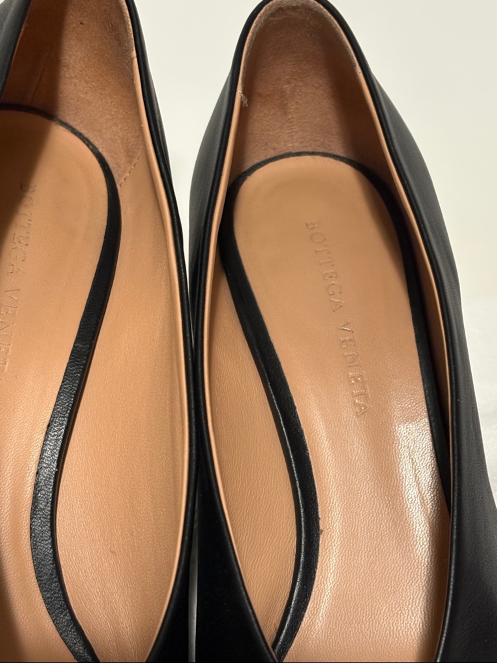 Bottega Veneta Black Leather heels - Picture 2 of 6